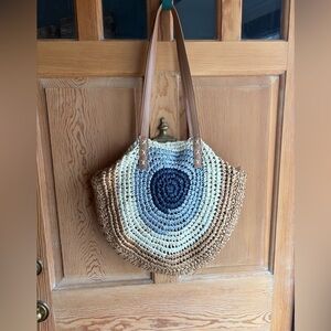 Multicolor Straw Zippered Tote Bag
